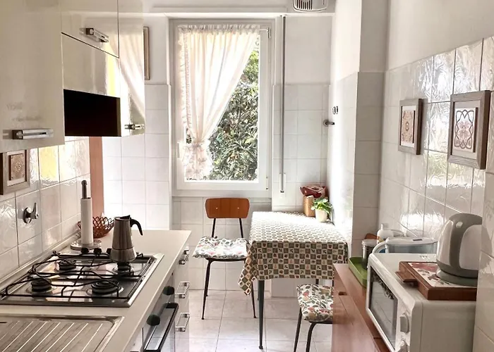 Free Parking And Air Conditioner Appartement *